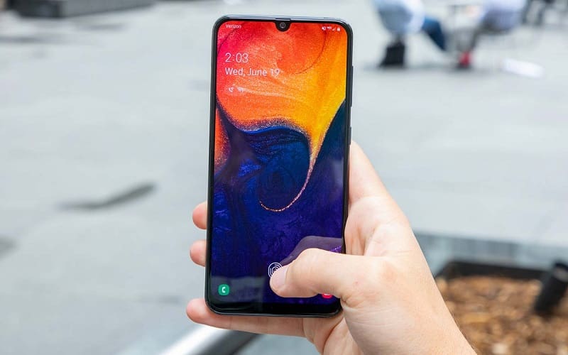 Galaxy A30 e A50 começam a receber pacote de segurança de outubro Galaxy A30 e A50 recebem atualização de outubro de 2019.