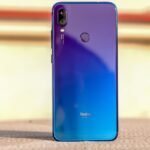 Parte traseira do Redmi Note 7 Pro na cor azul.