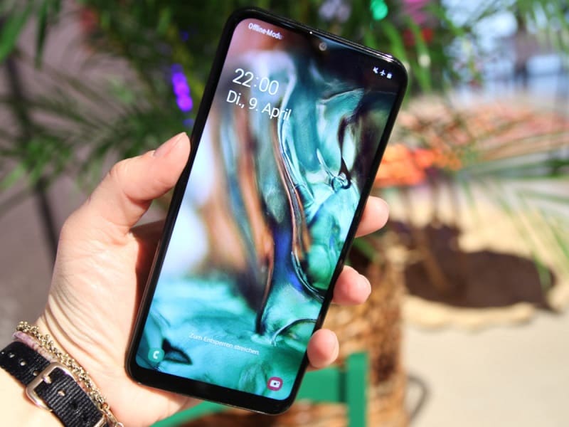 Galaxy A20e começa a receber o pacote de segurança de outubro de 2019 Galaxy A20e atualização de outubro.