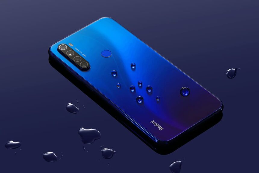 Imagem ilustrativa de um smartphone da linha Redmi Note na cor azul.