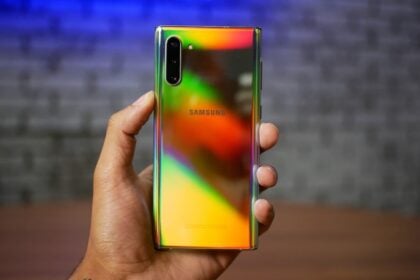 Calendário de atualizações do Android 10 para smartphones Samsung.