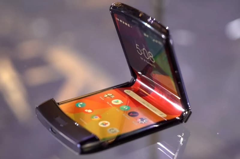 Razr 2019 semi-aberto.