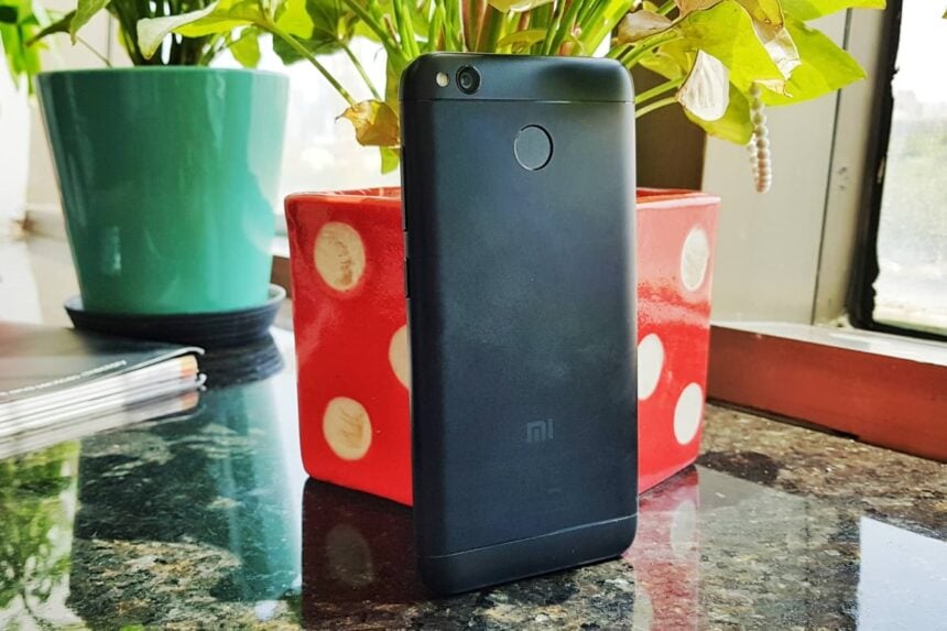Redmi 4 preto.