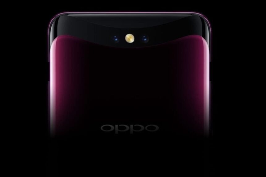 Oppo desenvolve smartphone com tela flexível.
