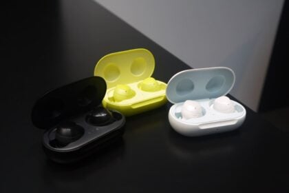 galaxy buds plus samsung s20 plus