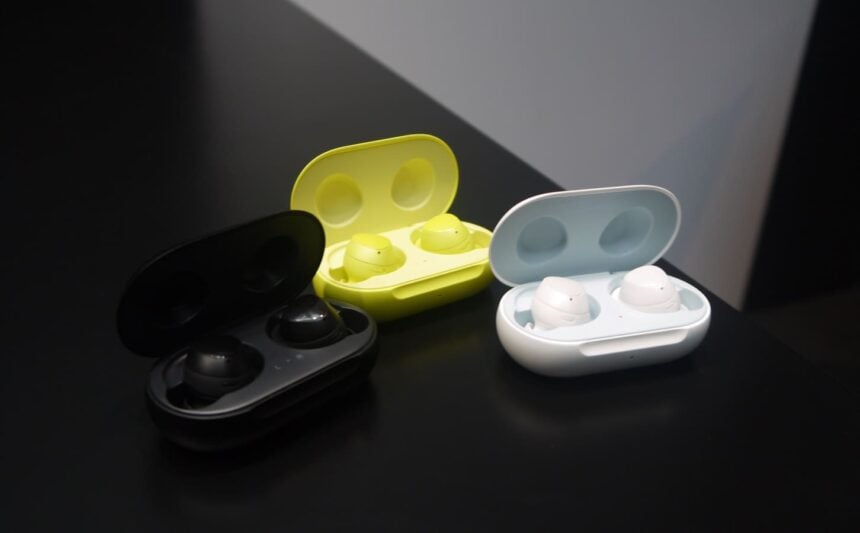 galaxy buds plus samsung s20 plus