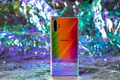 Galaxy Note 10 parte traseira.