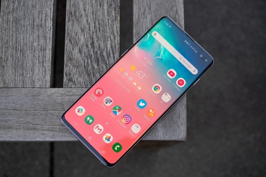 Imagem ilustrativa do Galaxy S10.