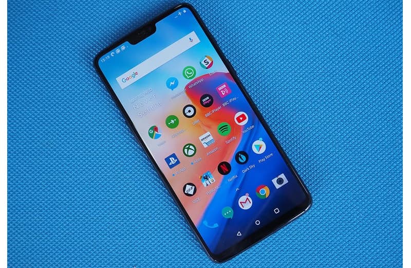 Imagem ilustrativa do OnePlus 6.