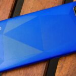 Realme C2 azul.