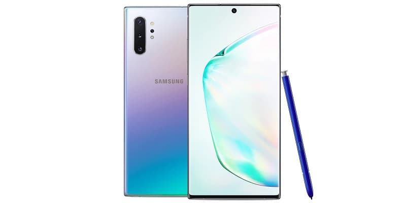 Galaxy Note 10+ e Note 9 recebem atualização de segurança de fevereiro Galaxy Note 10+ com a S-Pen ao lado.