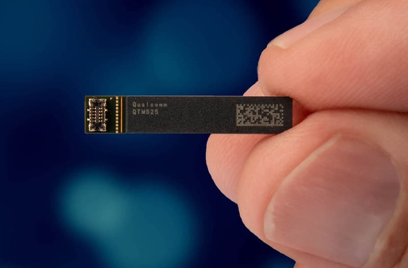 Apple projetará sua própria antena 5G para os próximos iPhones Apple pode criar antena 5G e deixar de usar a antena QTM 525 da Qualcomm.