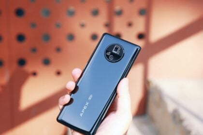 Vivo APEX 2020 traseira.