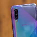 Galaxy A50s lilás.