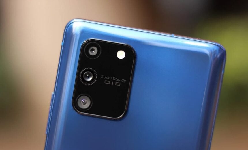 Traseira do Galaxy S10 Lite
