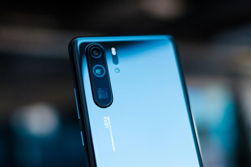 Huawei P40 previsão de lançamento.