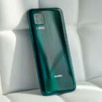Huawei P40 Lite verde.