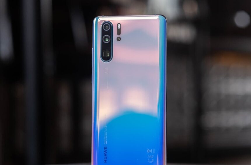 Huawei P30 Pro traseira.