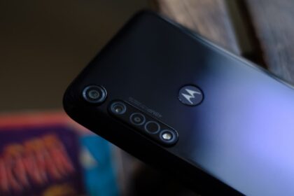 Moto G8 Plus é atualizado no Brasil.