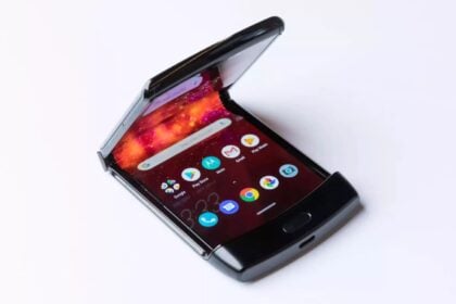motorola razr 2019 teste de resistencia
