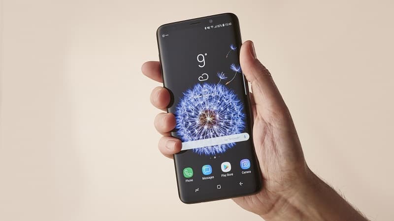 Galaxy S9 e S9 Plus começam a receber o Android 10 no Brasil Samsung Galaxy S9 e S9 Plus recebem Android 10 no Brasil.