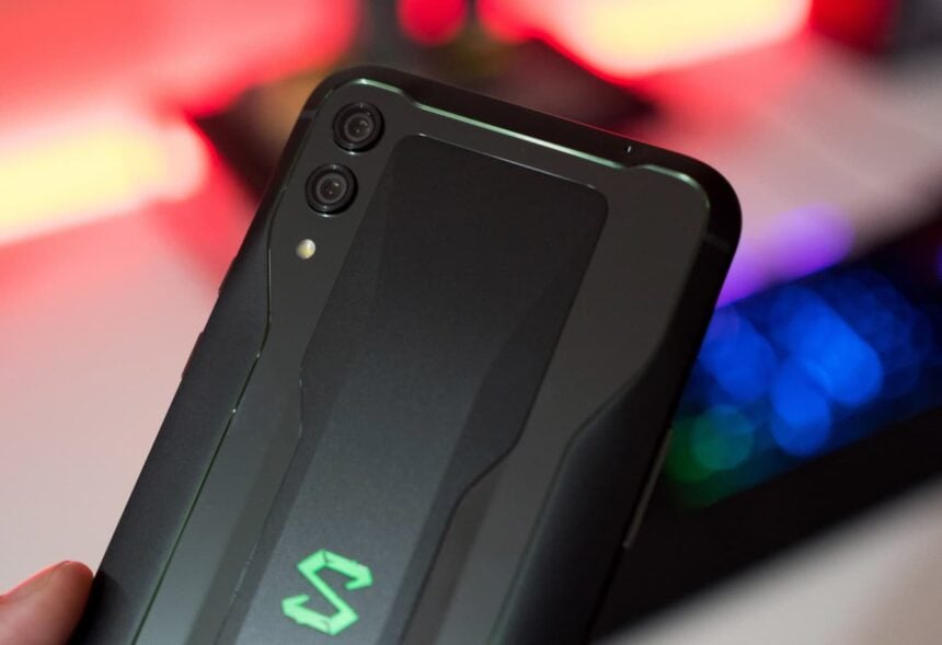 Xiaomi Black Shark 2 traseira.
