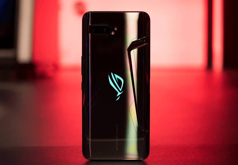 ASUS ROG Phone 3 deve ser lançado com Snapdragon 865 Plus ASUS ROG Phone 3 está em desenvolvimento.