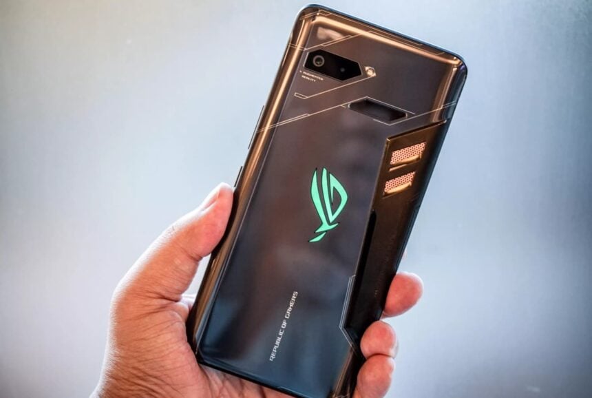 Traseira do ASUS ROG Phone.