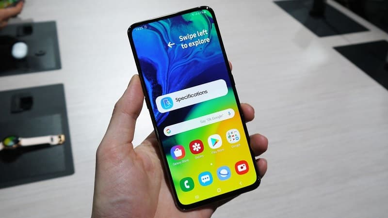 Galaxy A80 começa a ser atualizado para o Android 10 no Brasil Galaxy A80 tela.