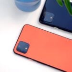 Google Pixel 4 laranja.