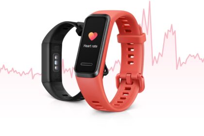 Huawei Band 4 preta e laranja.