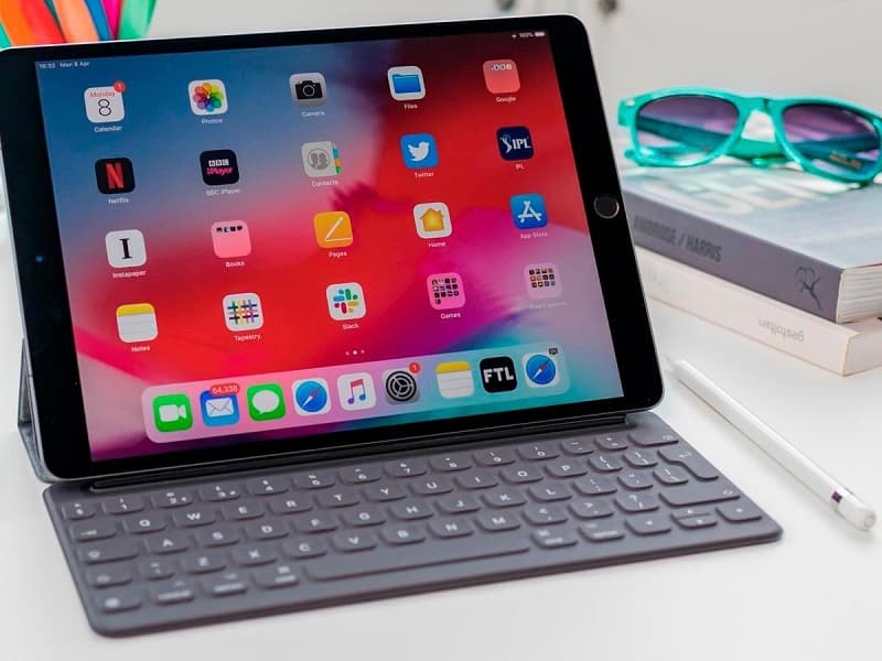 iPad Air: Apple lança programa de reparo para telas com defeitos Apple iPad Air preto.
