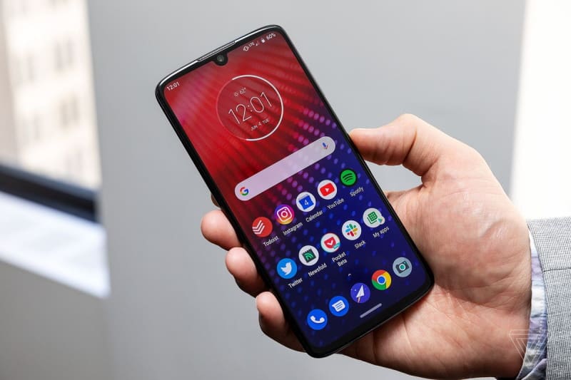 Motorola começa a atualizar oficialmente o Moto Z4 para o Android 10 moto z4 motorola android 10