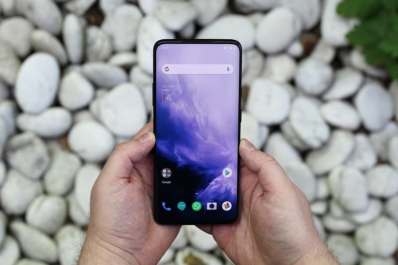 OnePlus 7, 7 Pro, 7 Pro 5G e 7T Pro 5G recebem atualização de março OnePlus 7, 7 Pro, 7 Pro 5G, 7T Pro 5G update março.