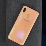 Galaxy A40 traseira.
