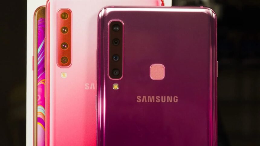 Samsung Galaxy A9 2018 traseira.