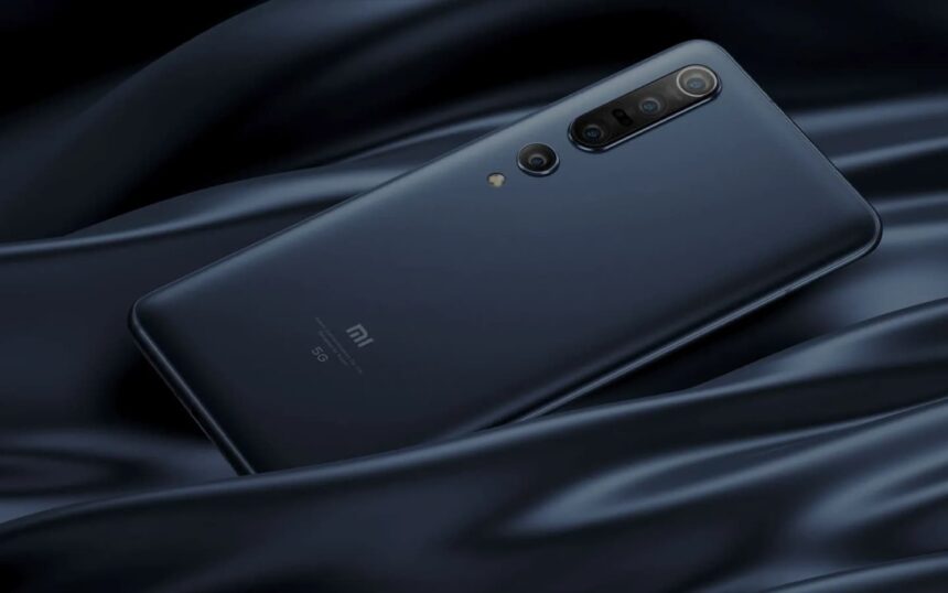 Xiaomi Mi 10 preto.