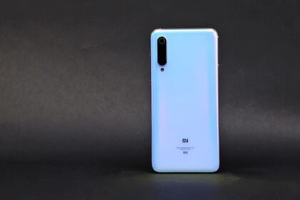 Xiaomi Mi 9 Pro 5G traseira.