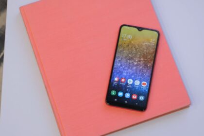 galaxy a10 android 10 one ui 2.0 no brasil