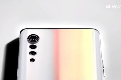 LG Velvet traseira.