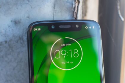 Motorola Moto G7 Play parte frontal.