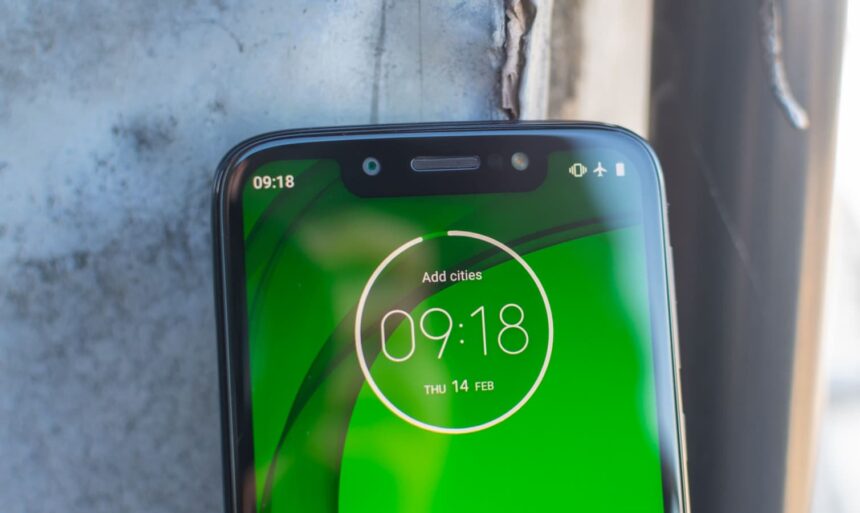 Motorola Moto G7 Play parte frontal.