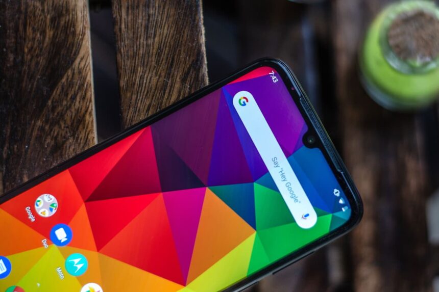 Tela do Motorola Moto G8 Plus.