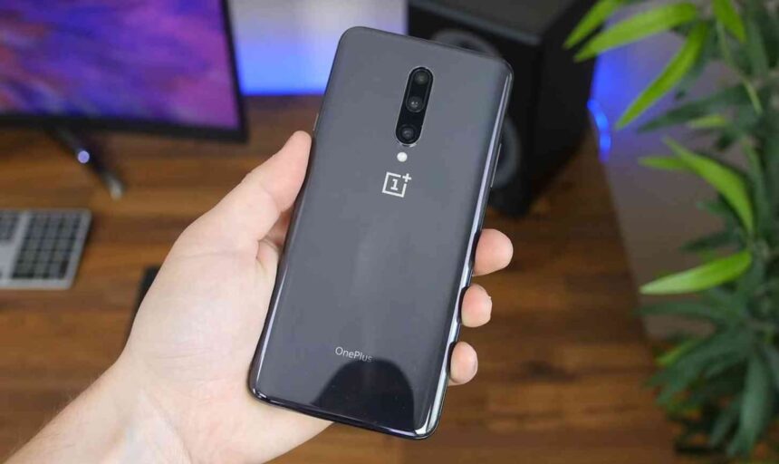oneplus 8 pro imagens e especificacoes