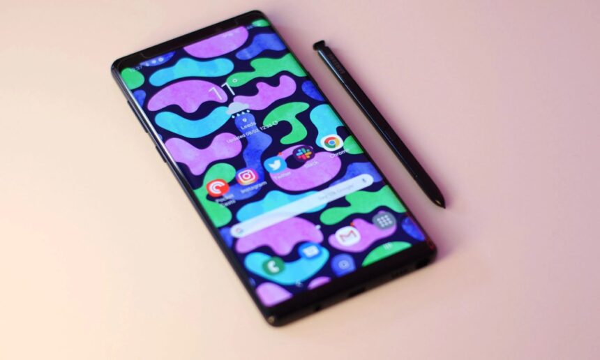 Samsung Galaxy Note 9 nova atualização.