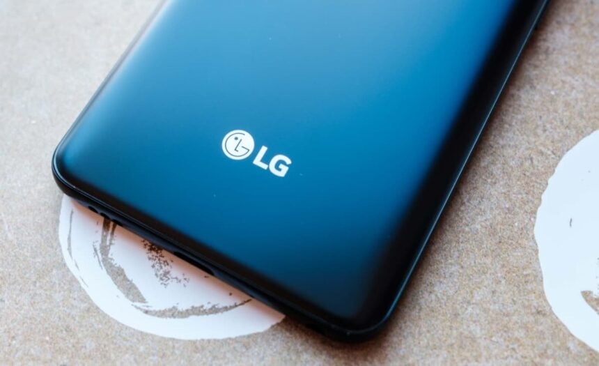 Traseira smartphone LG.