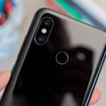 Xiaomi Mi 8 traseira.