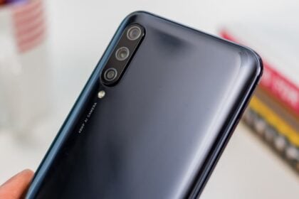 Parte traseira do Xiaomi Mi A3.