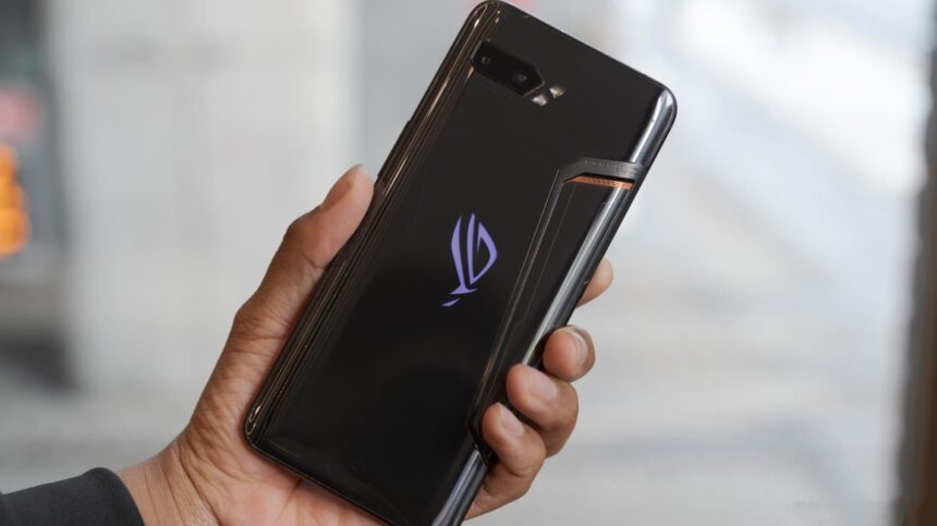 ASUS ROG Phone 2 parte traseira.