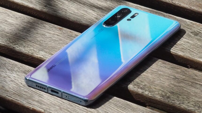 Huawei P30 Pro traseira.